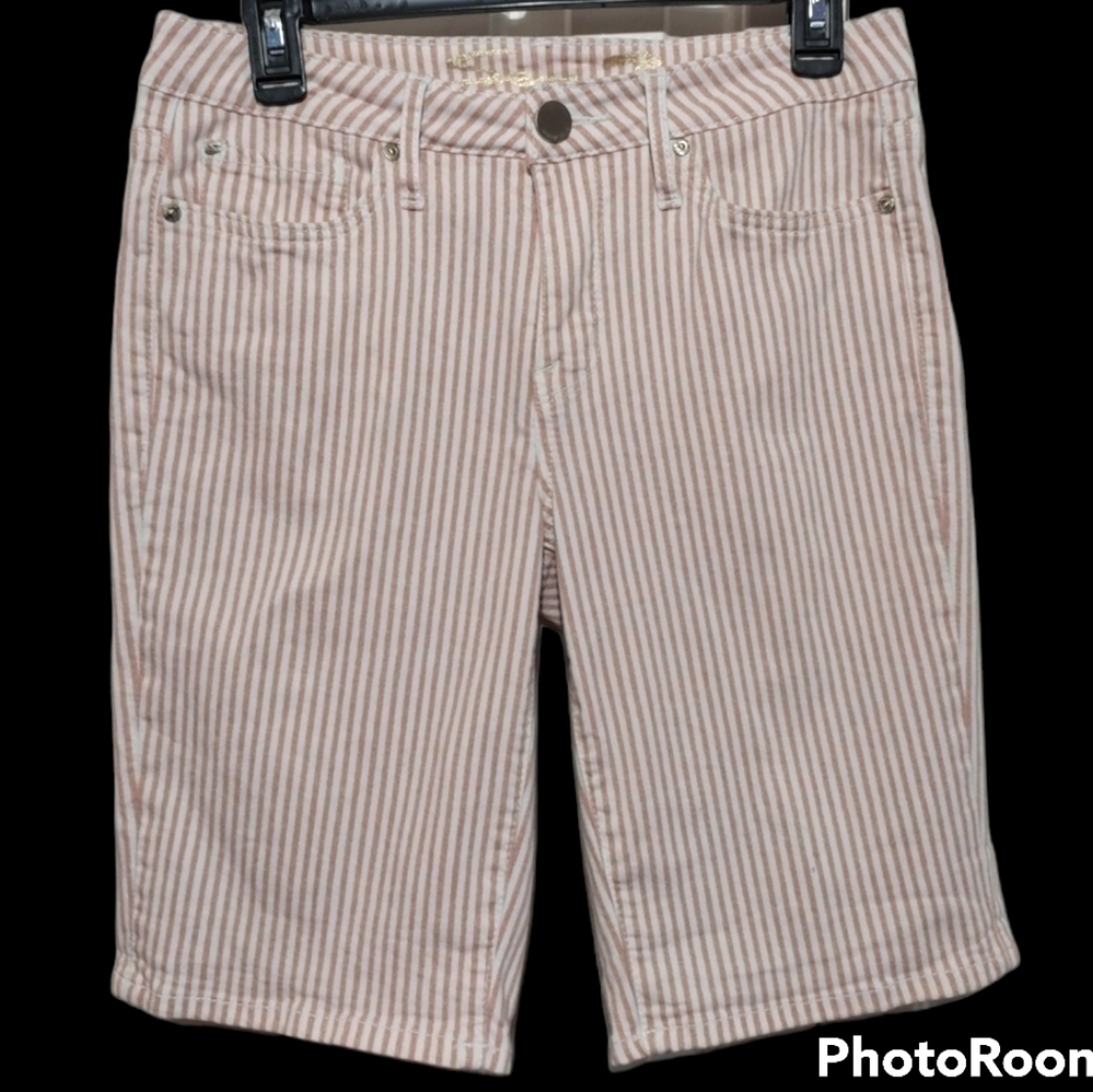 Seven7 pink and white railroad stripes bermuda shorts size 6
